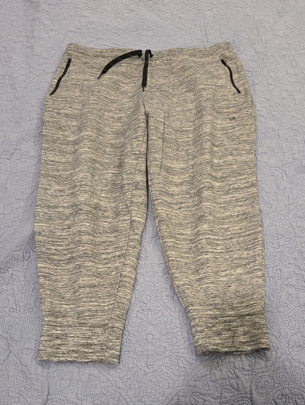 GAP Men's Gray Heather Jogger Sweatpants with Black Drawstring Size XL, NWOT!